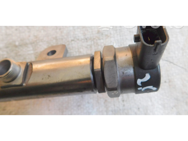 Vstřikovací lišta 55564168, 0445214189   Opel Zafira C    A20DTR 