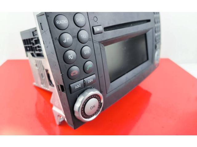 Радио/ проигрыватель CD/DVD / навигация A1718705594   Mercedes-Benz SLK AMG R171