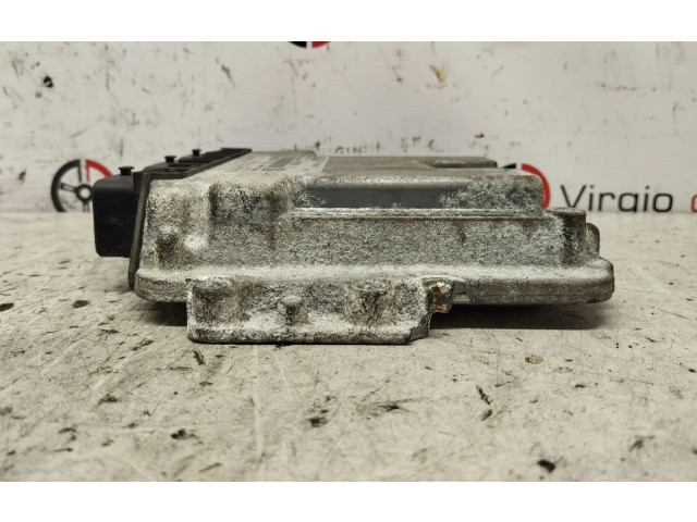 Řídící jednotka 6M6112A650BB, 0281012530   Mazda 3 I 2007