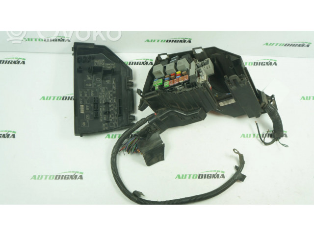 Блок предохранителей 6G9T14A067AB   Ford Mondeo MK IV    