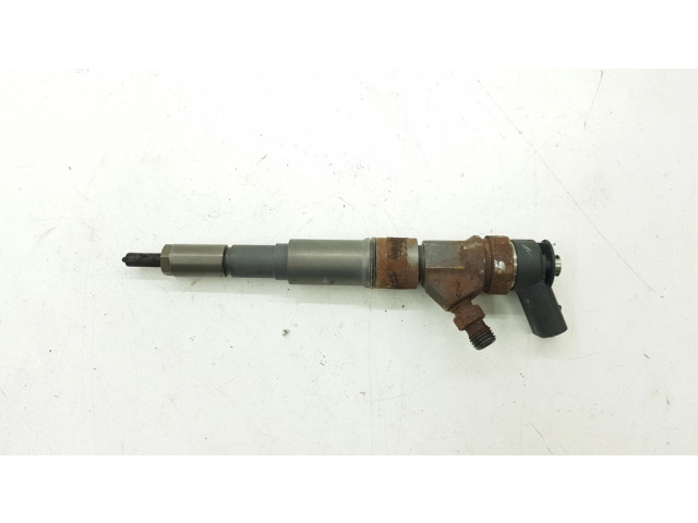 Vstřikovač 7793836   BMW 5 E60 E61  pro naftový motor 2.0  