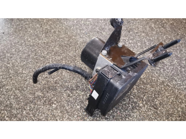 Jednotka ABS 6765454   BMW 3 E46 2001