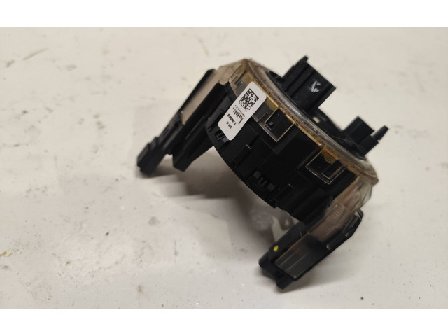 Подрулевой шлейф SRS 8E0953541D   Volkswagen Touareg I