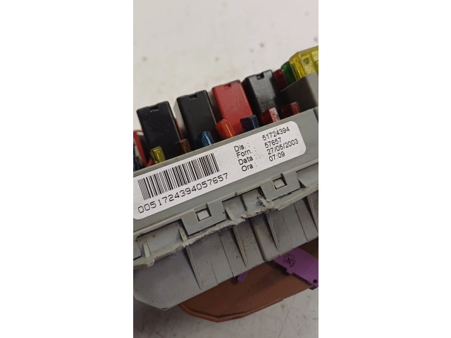 Блок предохранителей 51724394, 57657003   Fiat Stilo    
