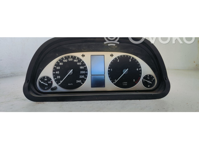 Přístrojová deska  Mercedes-Benz B W245 2005 A1695404548  