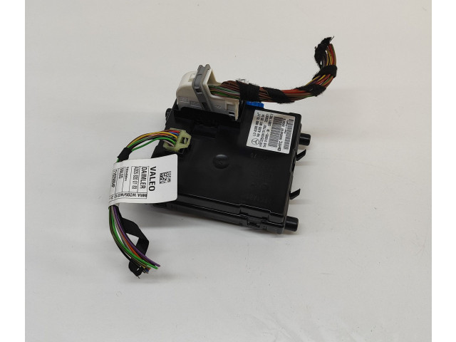 Блок управления климат-контролем A2059007521, A2059012004   Mercedes-Benz C W205