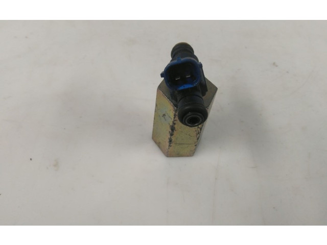 Vstřikovací lišta 3531028000, 3531028000   KIA Venga    G4FA 