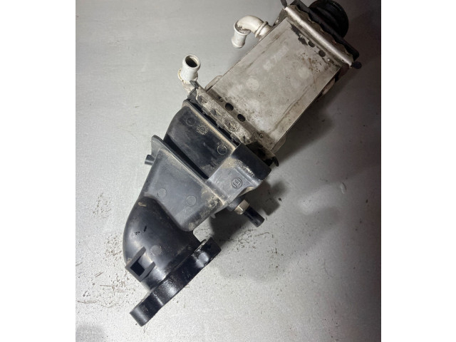 Интеркулер  04B145749K, DF524003   Skoda Fabia Mk3 (NJ) 