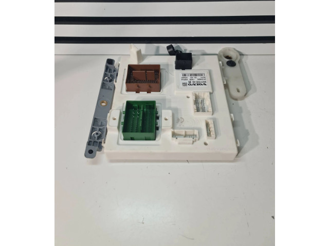 Блок комфорта 32217335AA, 72440048   Volvo S90, V90   