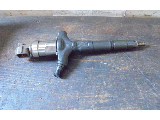 Форсунка 8972391616, 7701477687    Renault Espace IV  P9X-701 