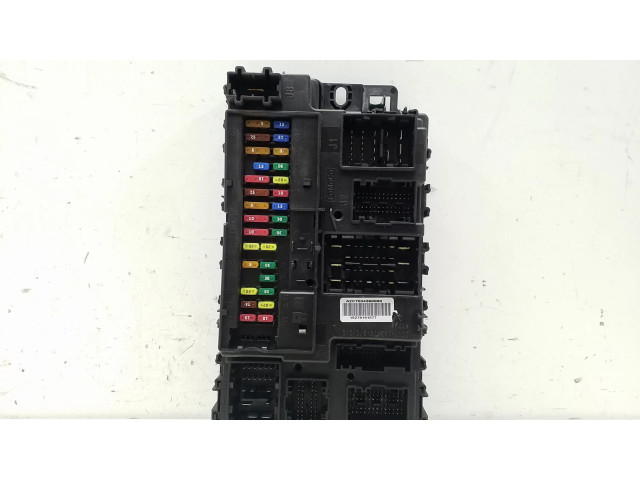 Блок предохранителей DG9T14B476   Ford Fusion II    