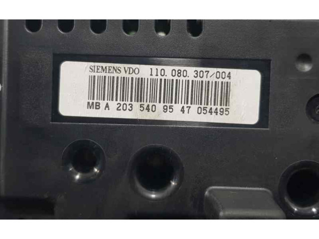 Přístrojová deska  Mercedes-Benz C W203 2001 A20354095  
