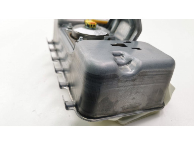 Подушка безопасности пассажира 00519833150, 93257   Jeep Renegade