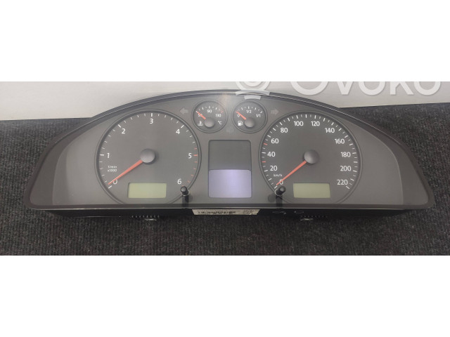 Přístrojová deska  Volkswagen Transporter - Caravelle T5 2003 7H0920860E, 21100411656  