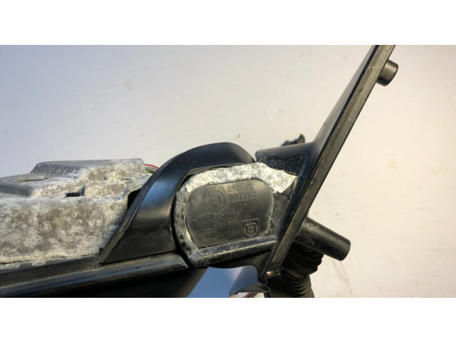 Zpětné zrcátko  BMW 5 E39 1998  E10117351, E10117352  