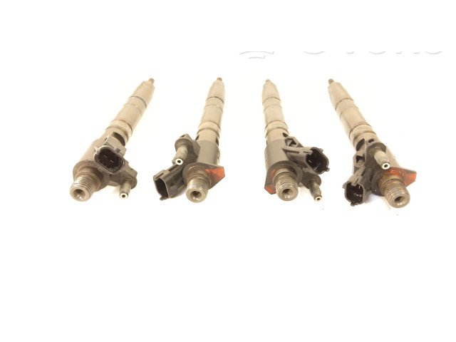 Vstřikovač 31272767, 0445116036   Volvo V70  pro naftový motor 2.4  