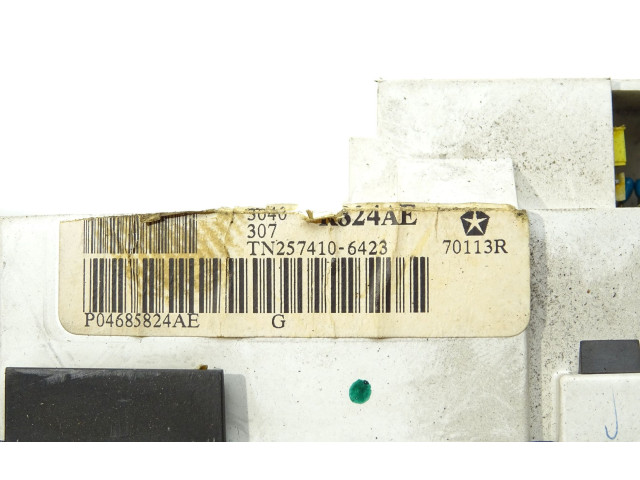 Панель приборов P04685824AE   Chrysler Grand Voyager IV       