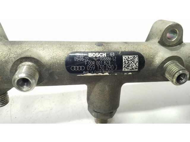 Vstřikovací lišta F00R001823, 059130090J   Audi A4 S4 B7 8E 8H  pro naftový motor 2.7  
