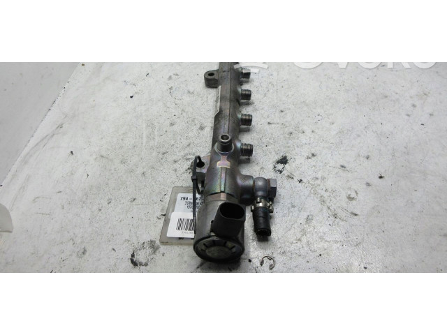 Vstřikovací lišta A6510700495   Mercedes-Benz E W212     