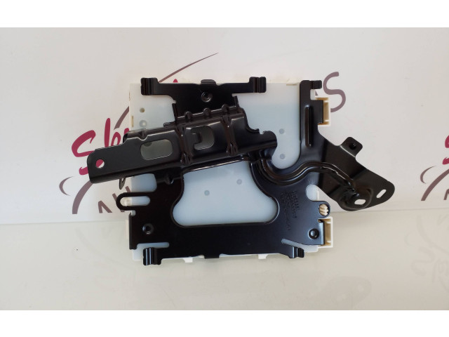 Řídící jednotka 32268108, 10851311   Volvo XC40 2021