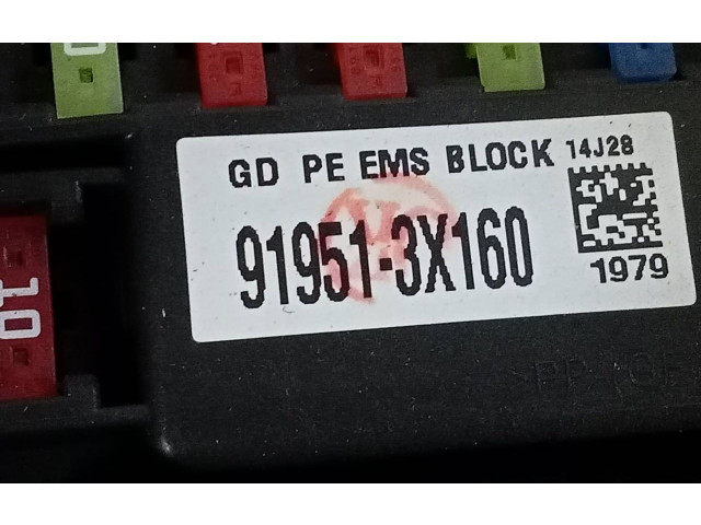 Pojistková skříňka Řídící jednotka BSM 919513X160   Hyundai i30 2015