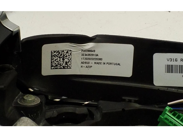 Руль Volvo XC40   -  года 32288649      