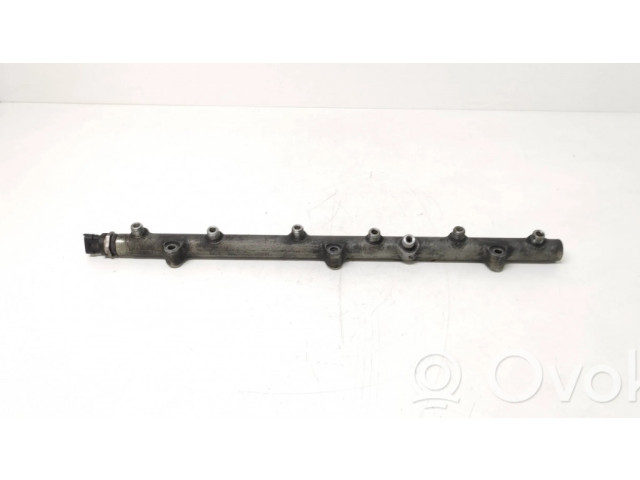 Vstřikovací lišta 0445216002   BMW 5 E39  pro naftový motor 2.5  