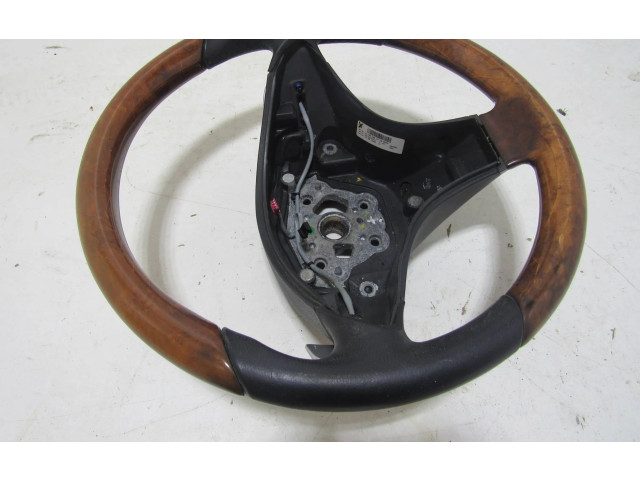Volant Mercedes-Benz SL R230 2009 A2304601876  