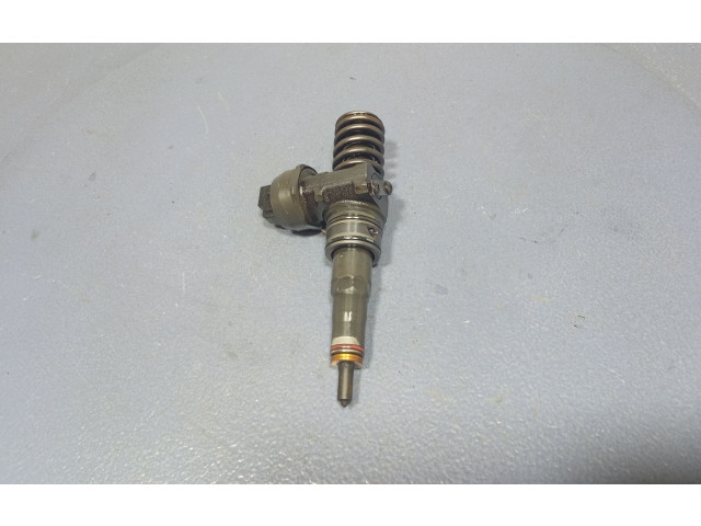 Форсунка 038130073BP, 038130073BP    Skoda Roomster (5J)   