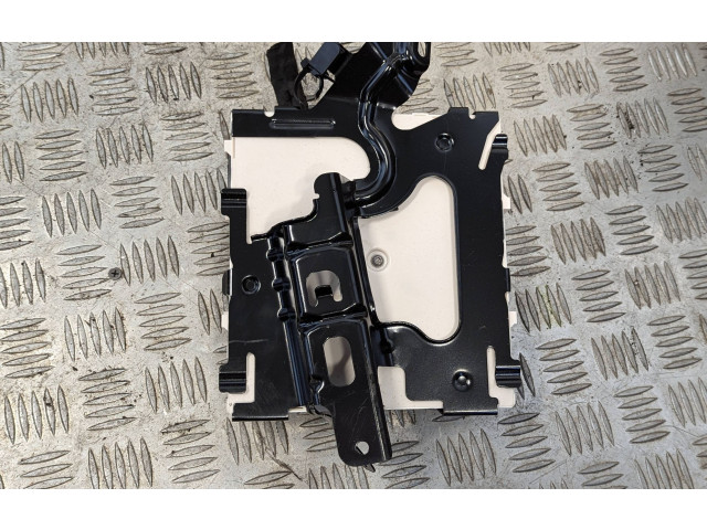 Блок комфорта 32400409   Volvo XC40   