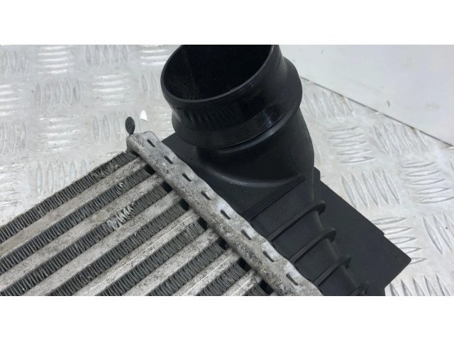 Интеркулер  7805629, R7368003   BMW 5 F10 F11 2.0