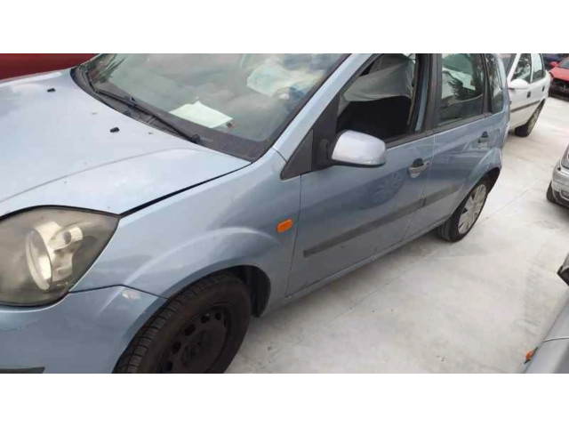 Зеркало электрическое        Ford Fiesta  2000-2001 года   