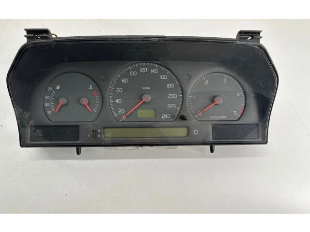 Přístrojová deska  Volvo S70  V70  V70 XC 1999 9168386, 69794700T  