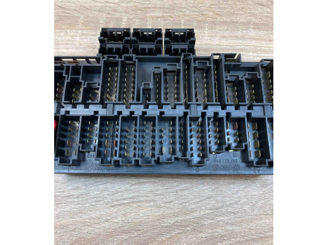 Ojnice  357937039    Volkswagen PASSAT B3  