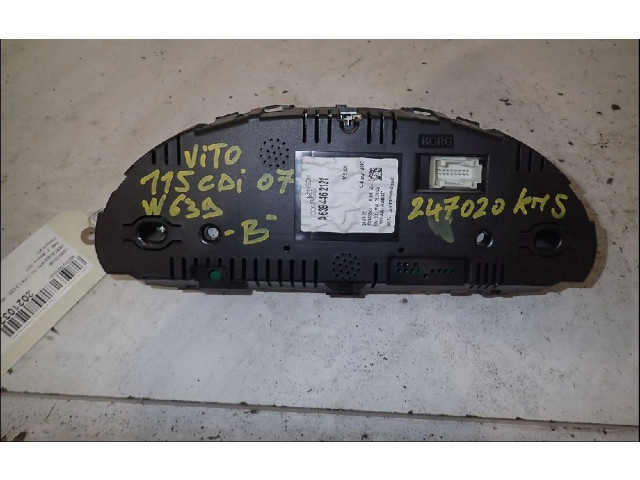 Přístrojová deska  Mercedes-Benz Vito Viano W639 2007 6394464921  