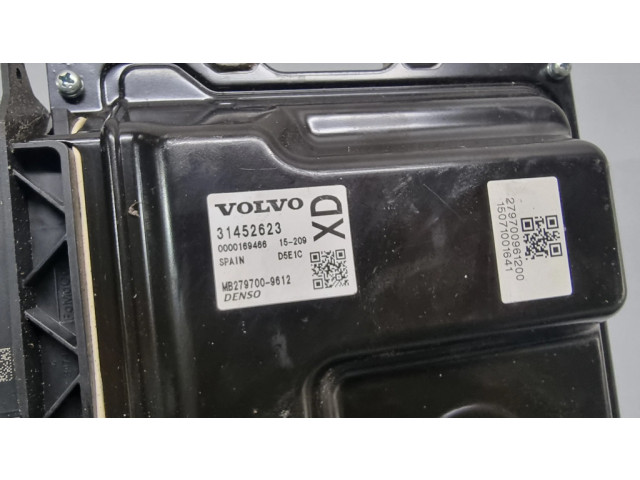 Řídící jednotka 31368636, 36011421   Volvo V40 Cross country 2016