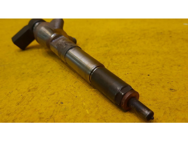 Vstřikovač A6510702387, 28272472   Mercedes-Benz E W212  pro naftový motor 2.2  