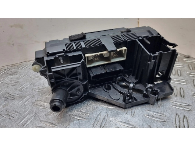 Блок управления климат-контролем 74730901   Volkswagen Eos