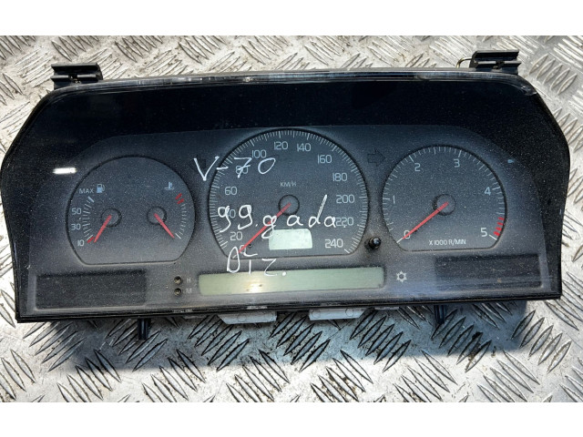 Přístrojová deska  Volvo S70  V70  V70 XC 1998 9168144  