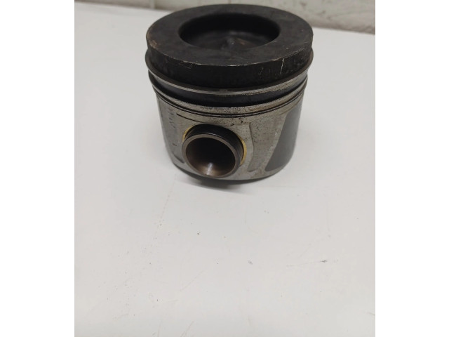 Píst 0832GA   Audi A6 S6 C7 4G     