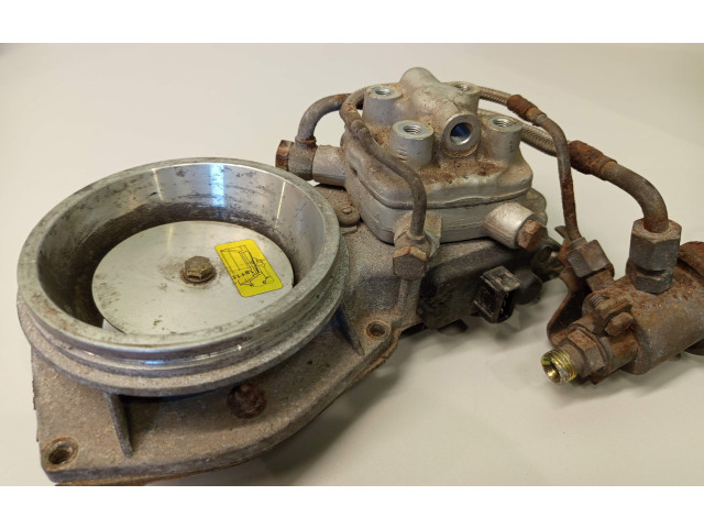 Vstřikovací lišta 026133353, 0438121011   Audi 80 90 B3     