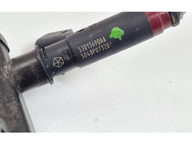 Комплект форсунок 53013690AA, 5048P07320    Jeep Wrangler   