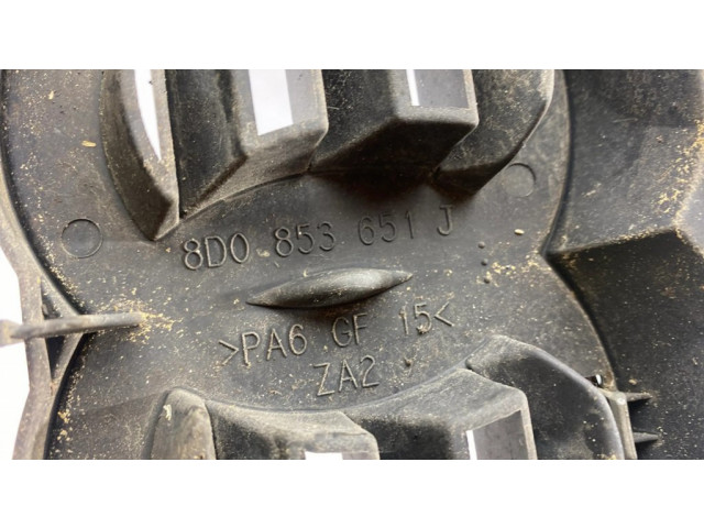 Передняя решётка Audi A4 S4 B5 8D 1994-1999 года 8D0853651J      