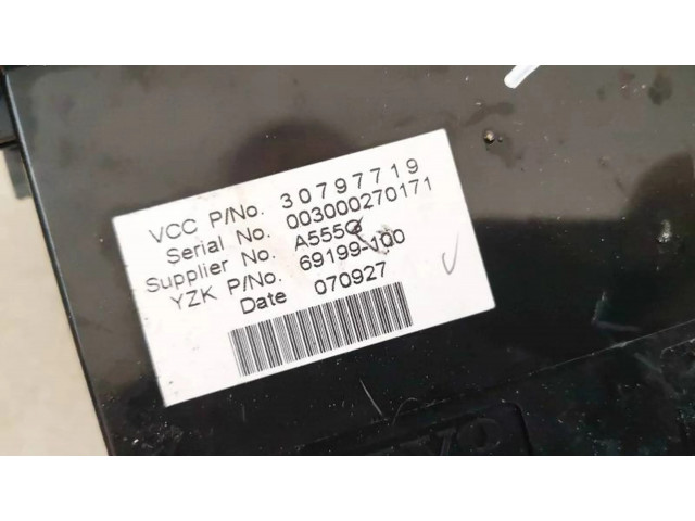 Дисплей    30797719, 69199-100   Volvo S40