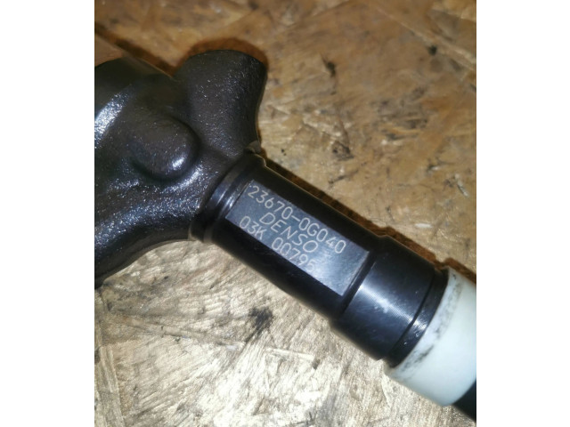 Vstřikovač 236700G040, 03K00795   Toyota Avensis T250     