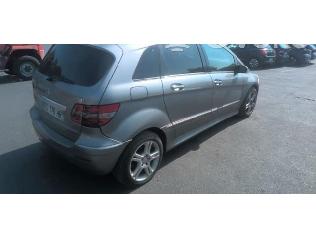 Přístrojová deska  Mercedes-Benz B W245 2007 1694403911  