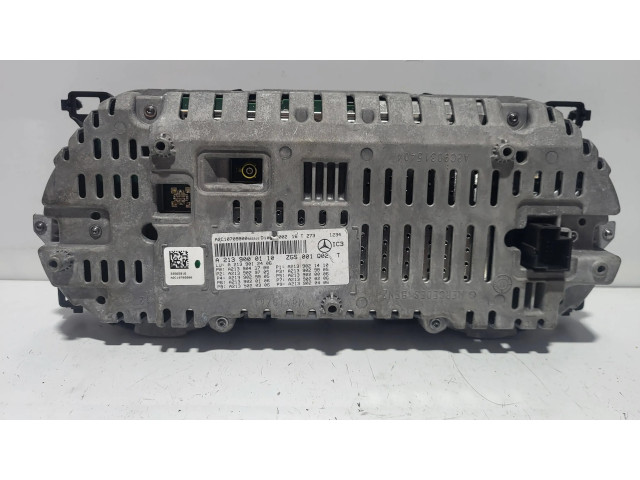 Přístrojová deska  Mercedes-Benz E W213 2016 A2139000110, A2139012406  