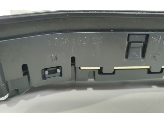 Přístrojová deska  Mercedes-Benz A W176 2013 A1769009301, 0263700128  