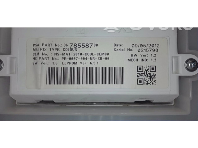 Přístrojová deska  Peugeot 208 2012 9822633180  