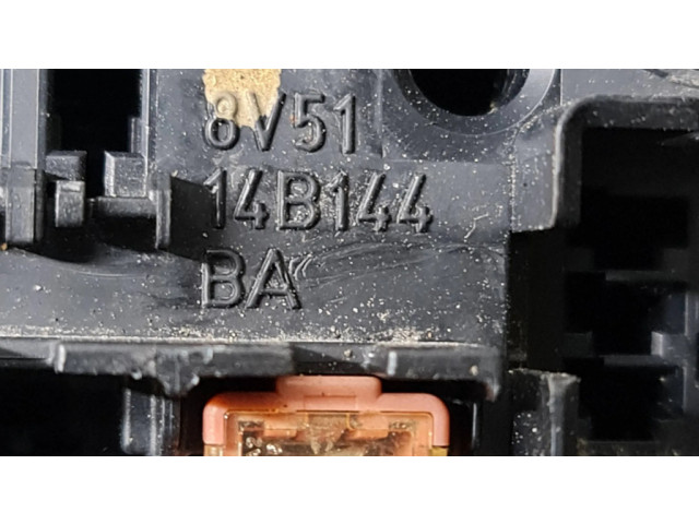 Блок предохранителей  8V5114B144BA, 8V51   Ford Fiesta    